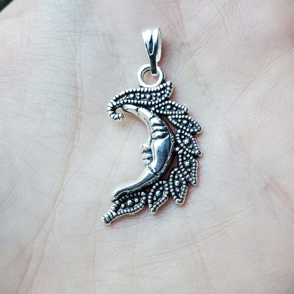 NWOT Sleeping Moon Pendant - Picture 5 of 8